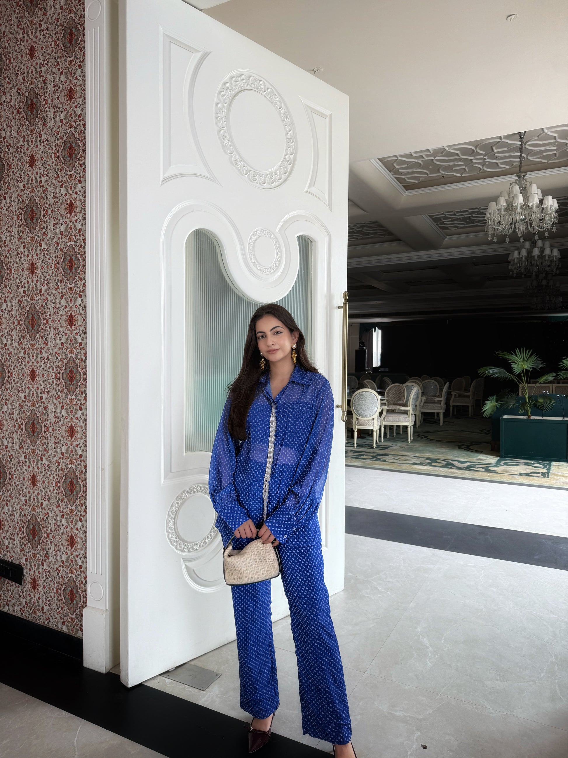 Noor Bandhej Set in Twilight Blue