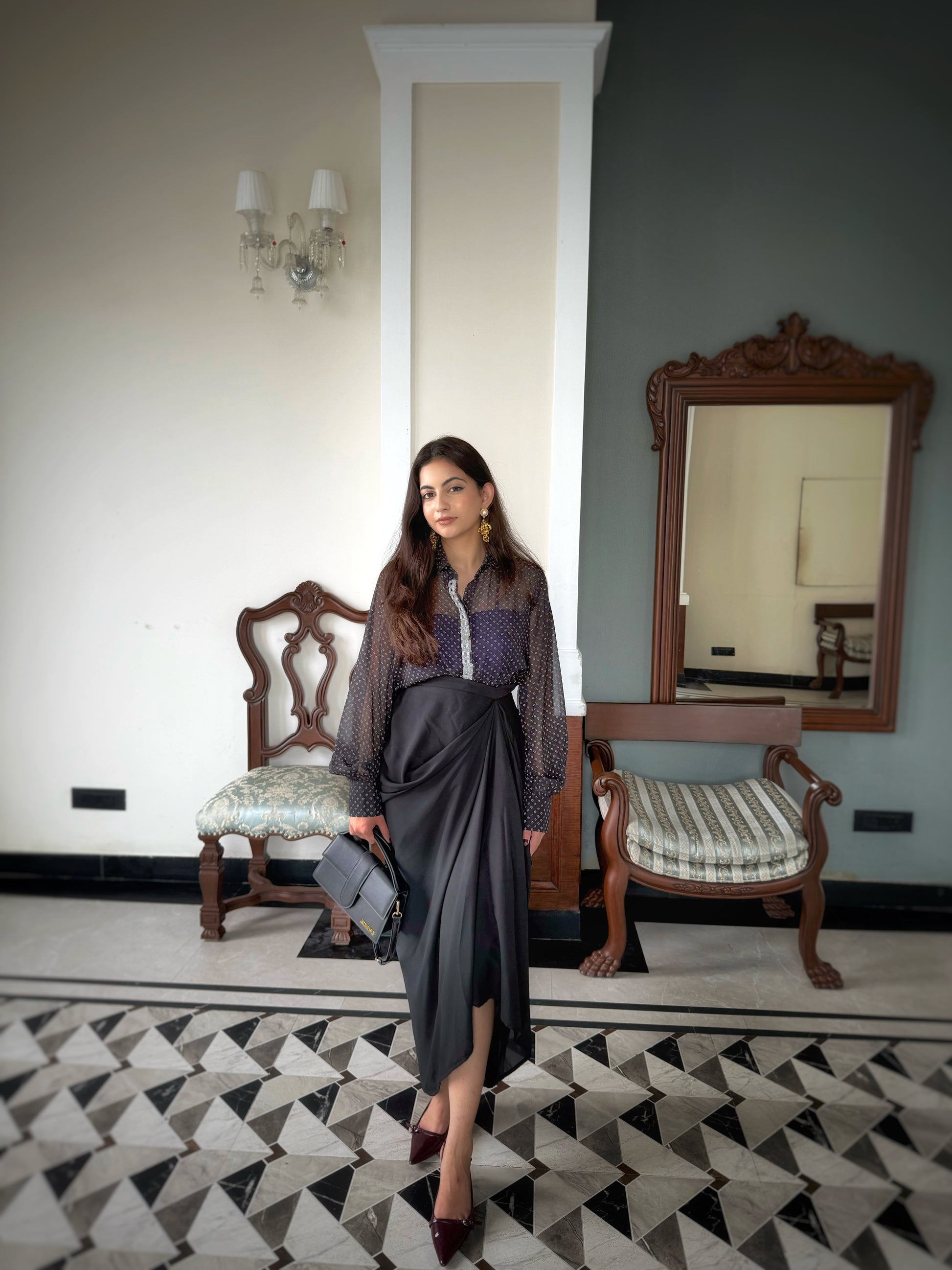 Noor Bandhej with Dhoti