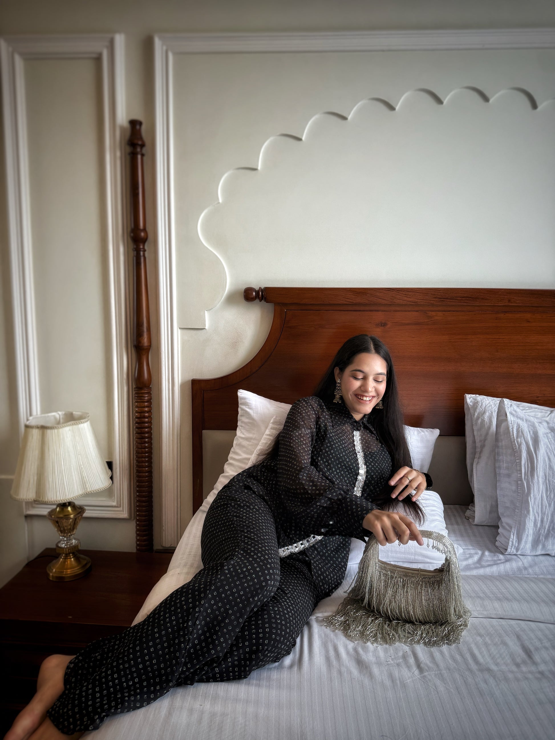 Noor Bandhej Set in Midnight Muse