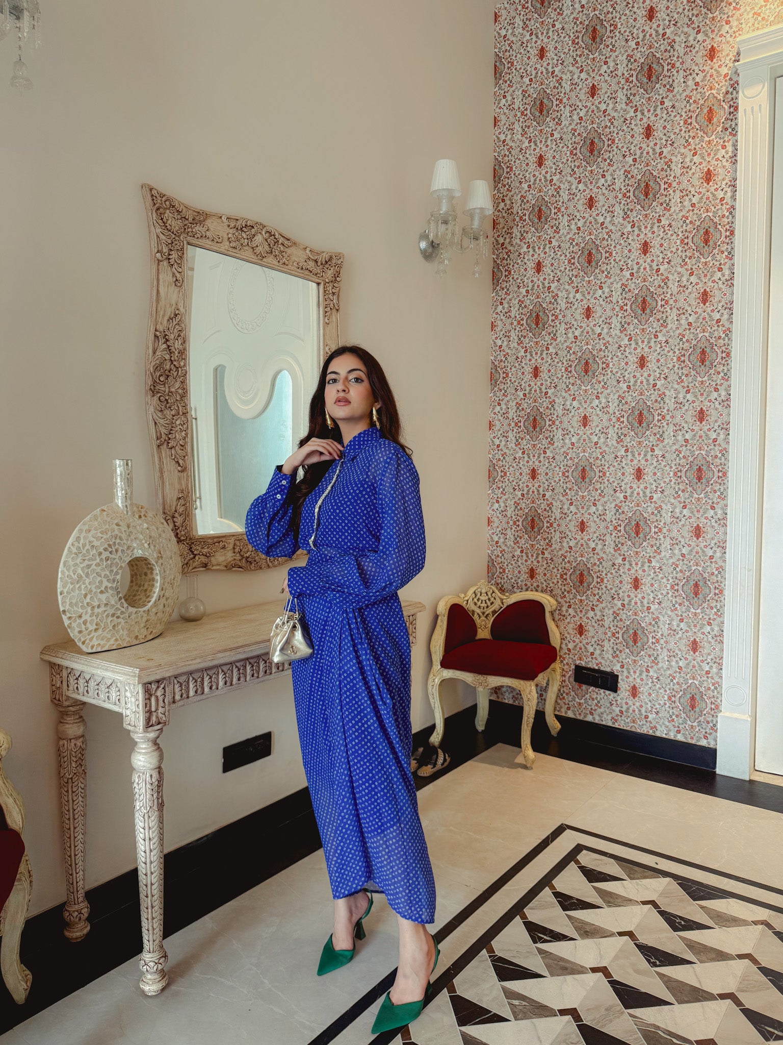 Noor Bandhej with Dhoti