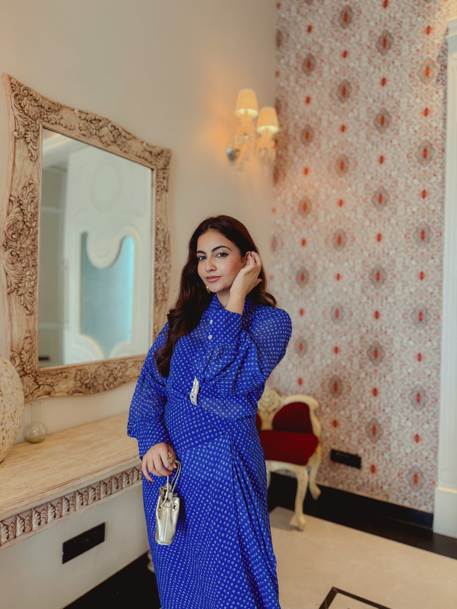 Noor Bandhej with Dhoti